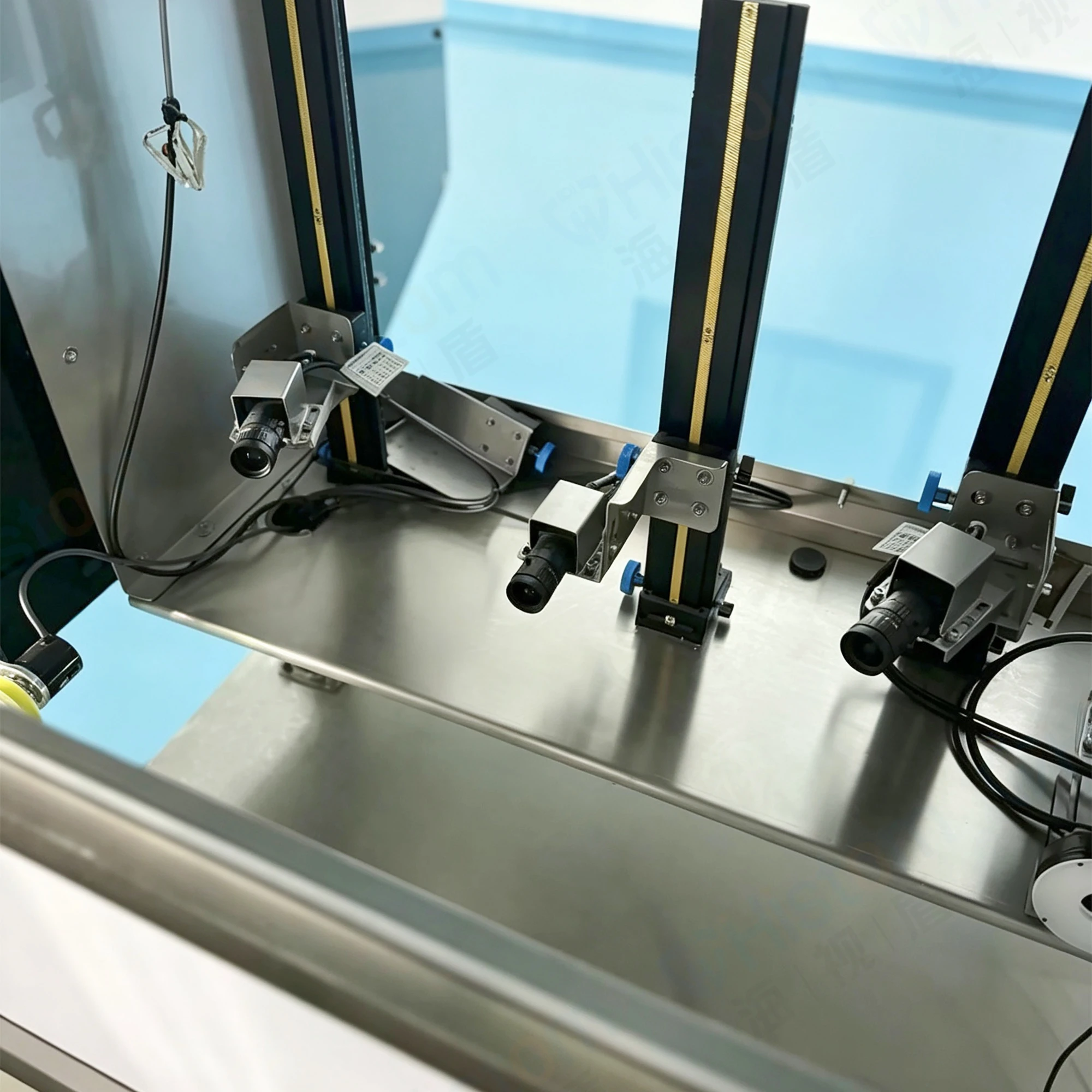 Rilevamento del livello del liquido con tappo storto elevato